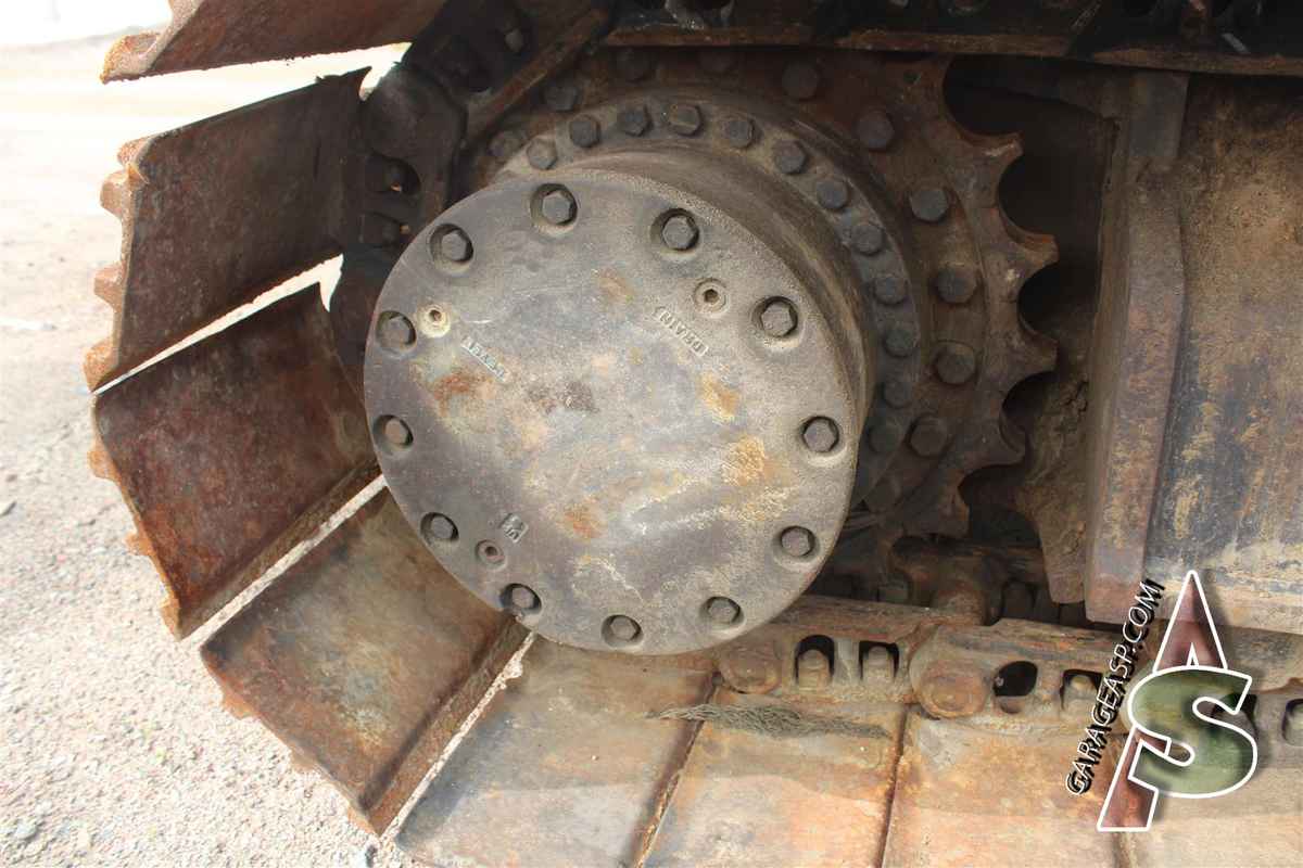 Final drives - Heavy equipment parts