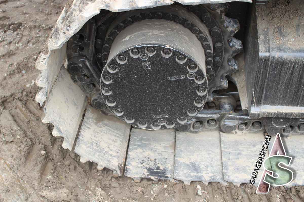 Final drives - Heavy equipment parts